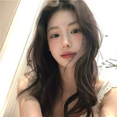 犯罪现场：锤头海报